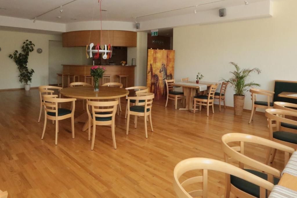 Hotel Am Rossberg Алтенар Екстериор снимка