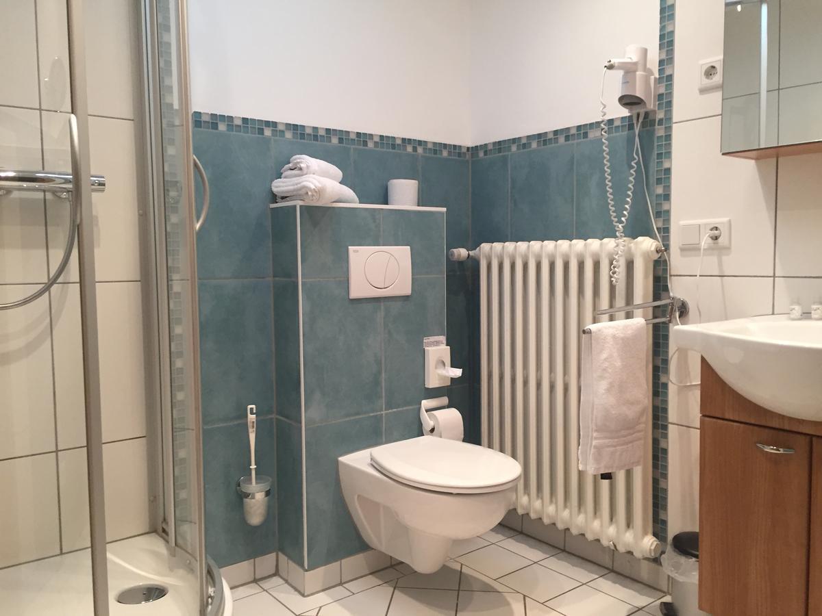 Hotel Am Rossberg Алтенар Екстериор снимка